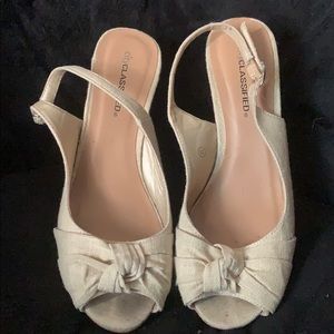 Open - toe tan wedges